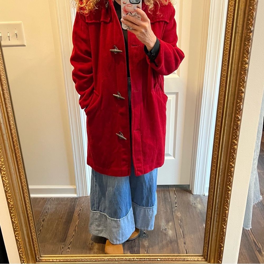 LL BEAN Red Wool Hooded Coat Flannel Plaid Lined Toggle Closure Size 8